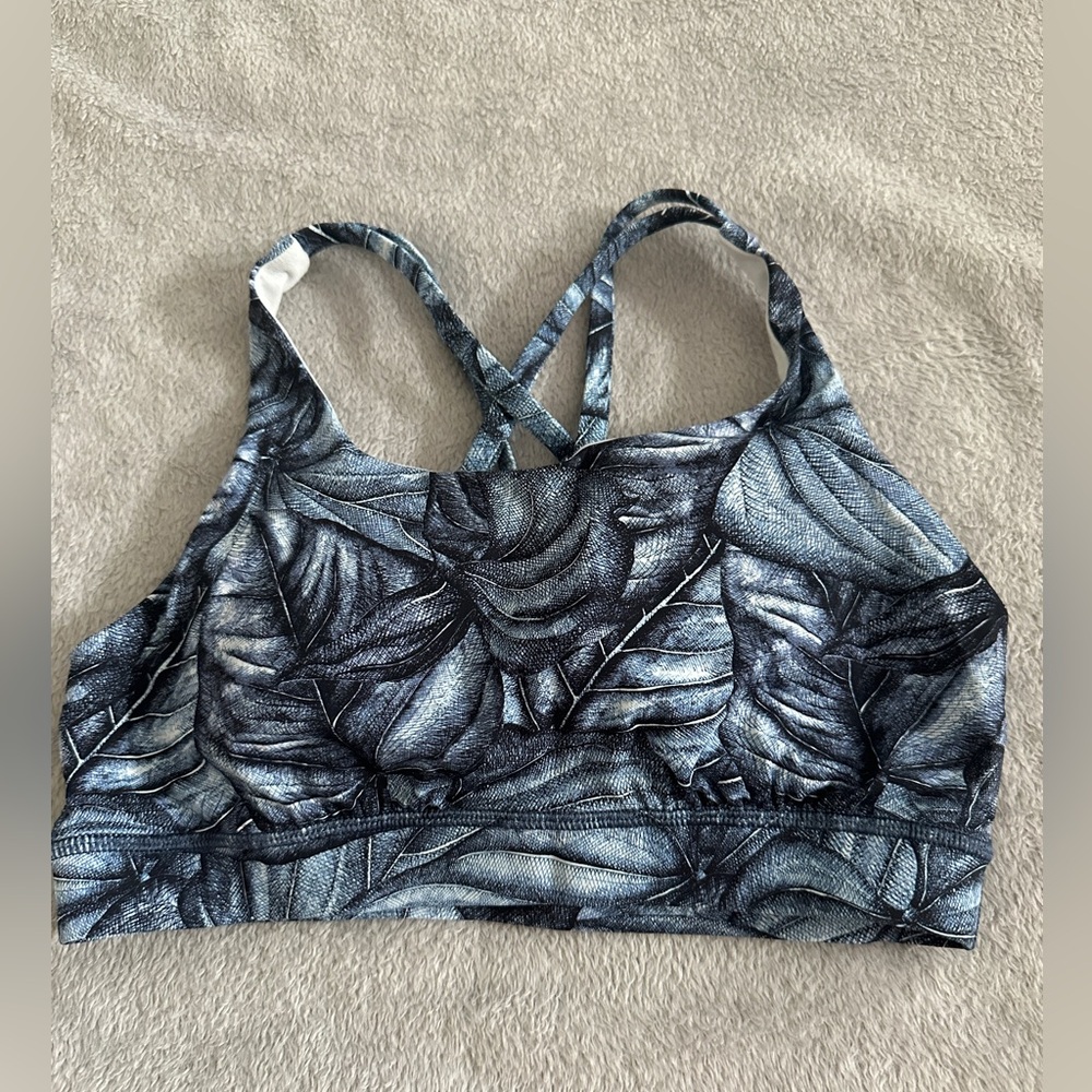 lululemon sports bra size 8